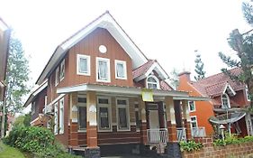 Villa Kota Bunga Cianjur