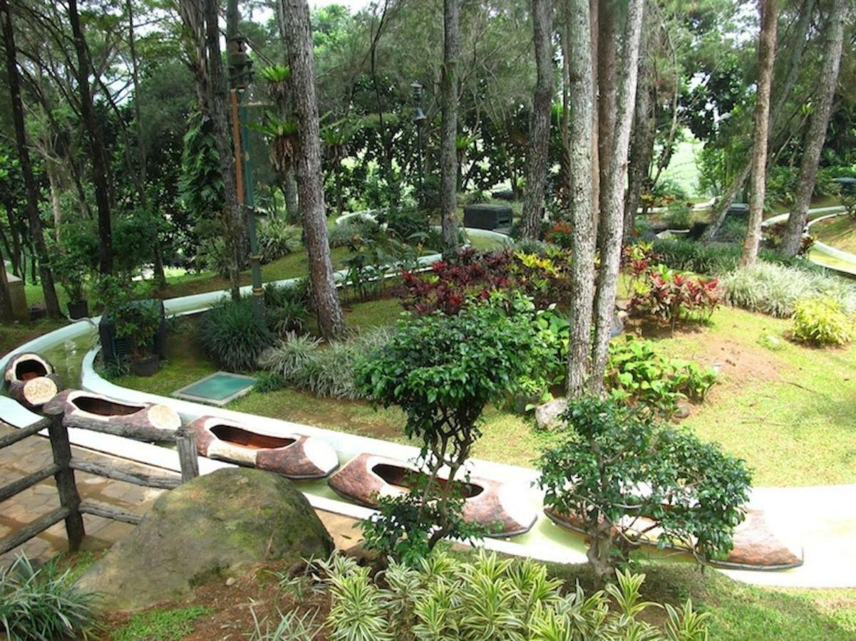 VJ Villa Kota Bunga Cianjur Bagian luar foto